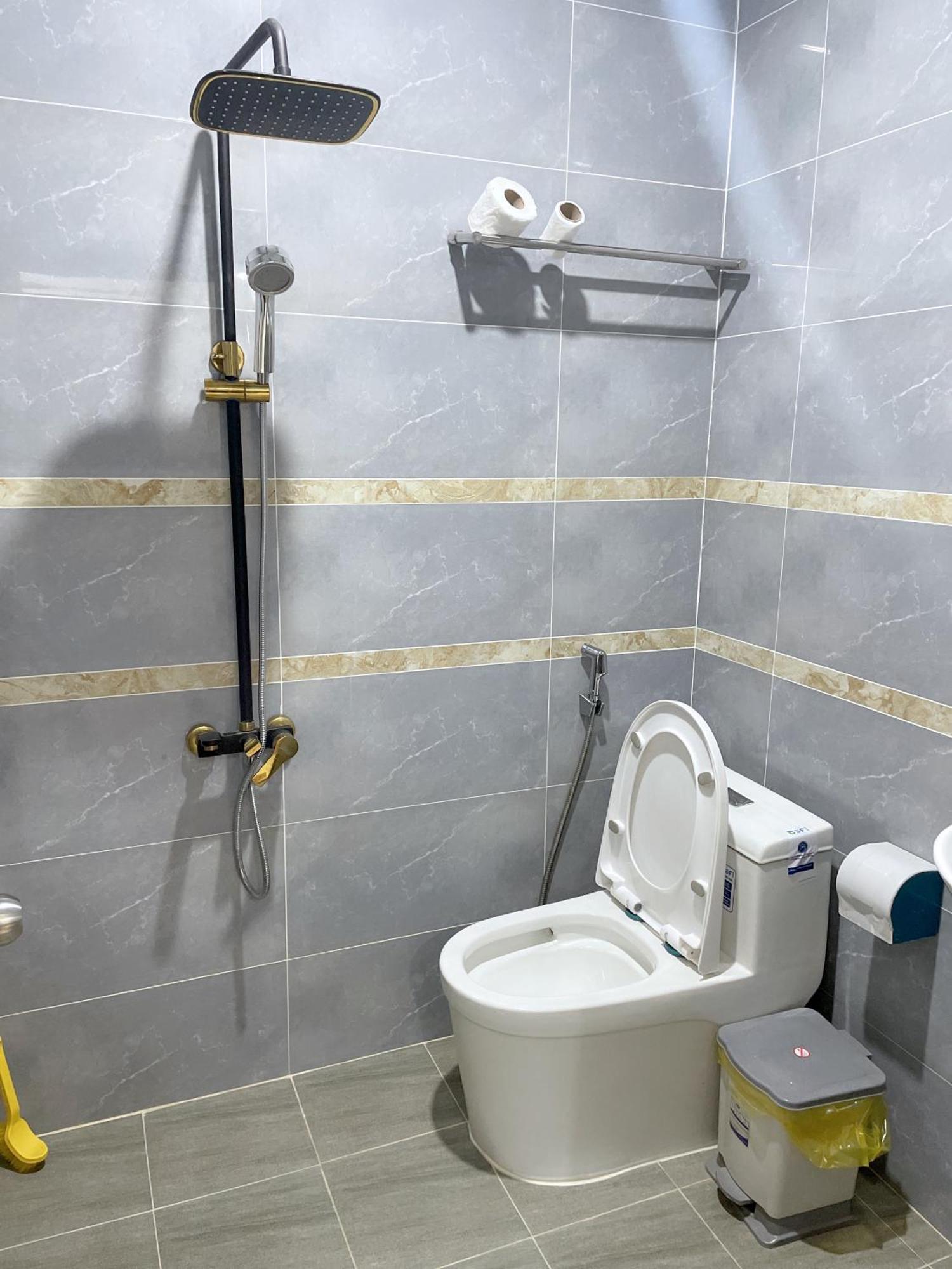 Hotel Hoang Phuc Vung Tau Exteriör bild
