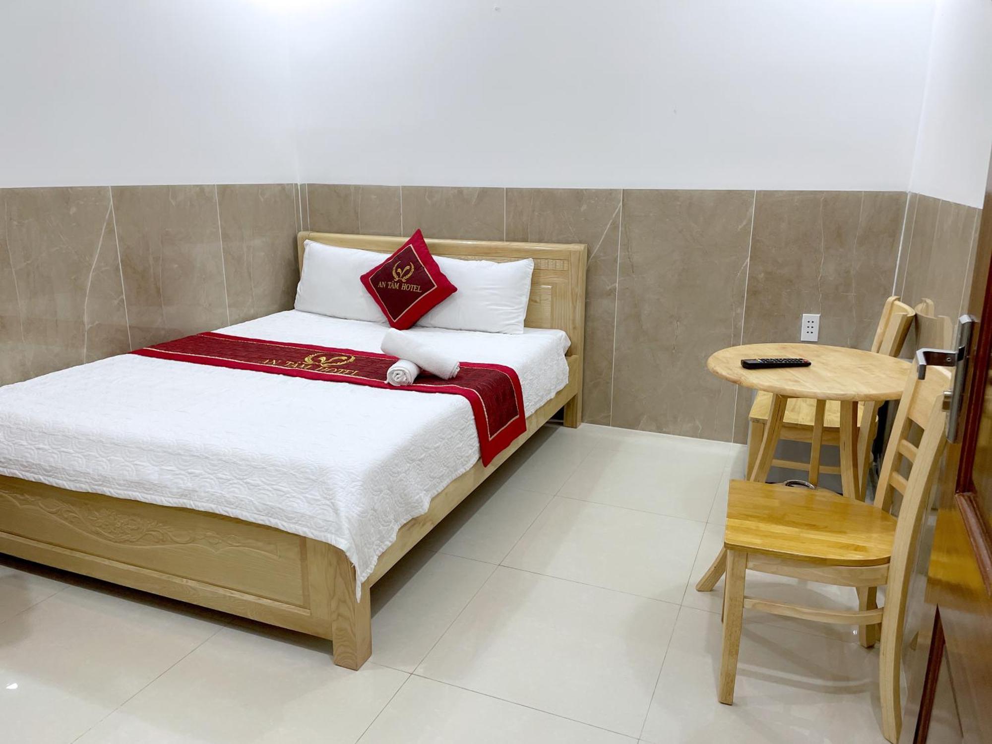 Hotel Hoang Phuc Vung Tau Exteriör bild