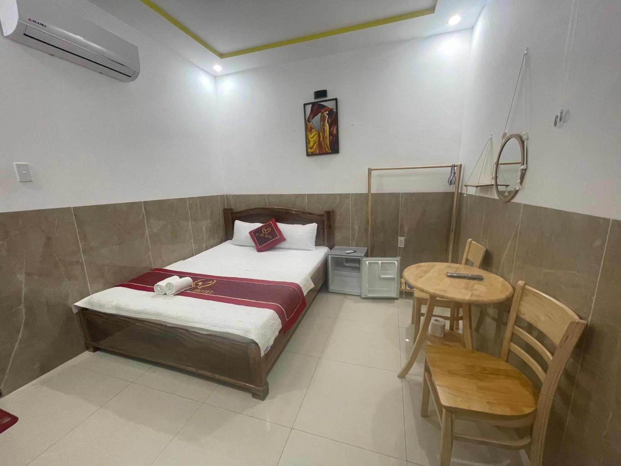 Hotel Hoang Phuc Vung Tau Exteriör bild